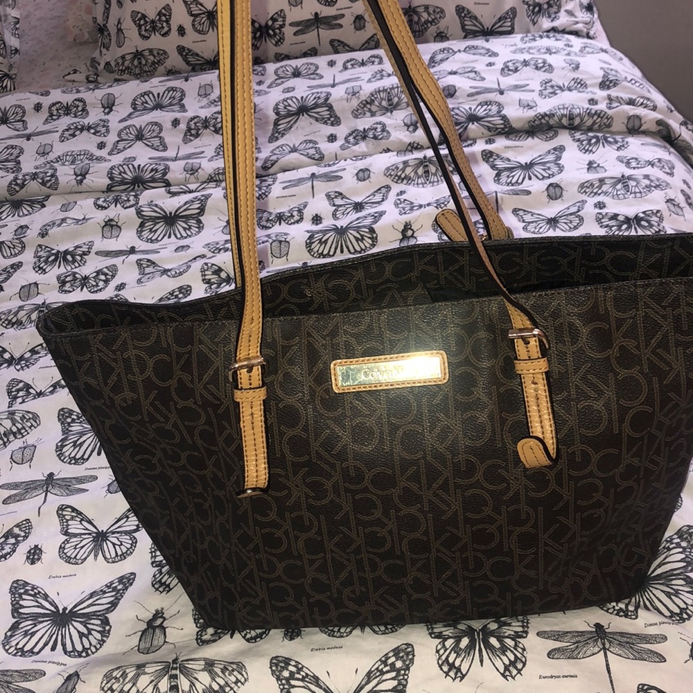 Calvin Klein Saffiano Leather Tote/ Handbag